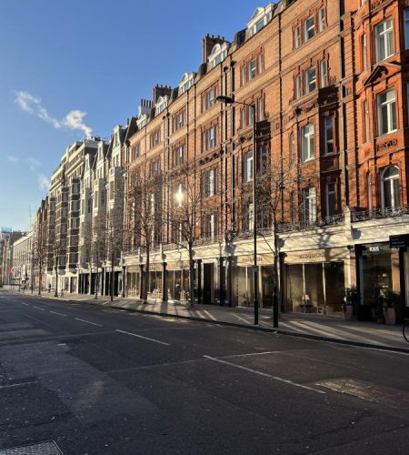 Wide view of Sloane Street