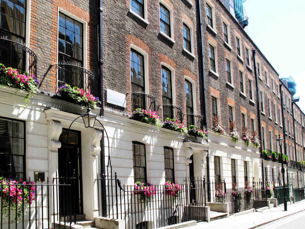 Row of Georgian style terrace houses