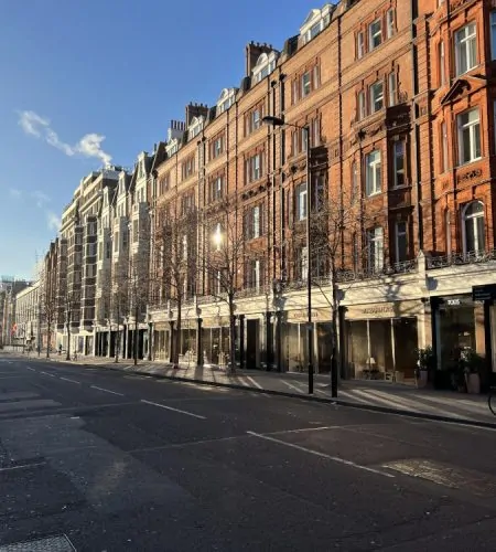 Wide view of Sloane Street