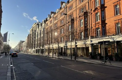 Wide view of Sloane Street