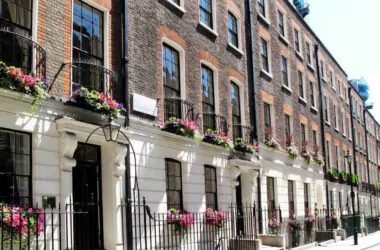 Row of Georgian style terrace houses